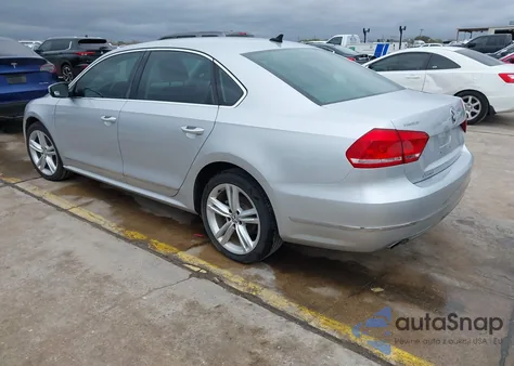 2013 Volkswagen Passat 2.0L Tdi Sel Premium z USA, uszkodzony, nr VIN 1VWCN7A30DC095015